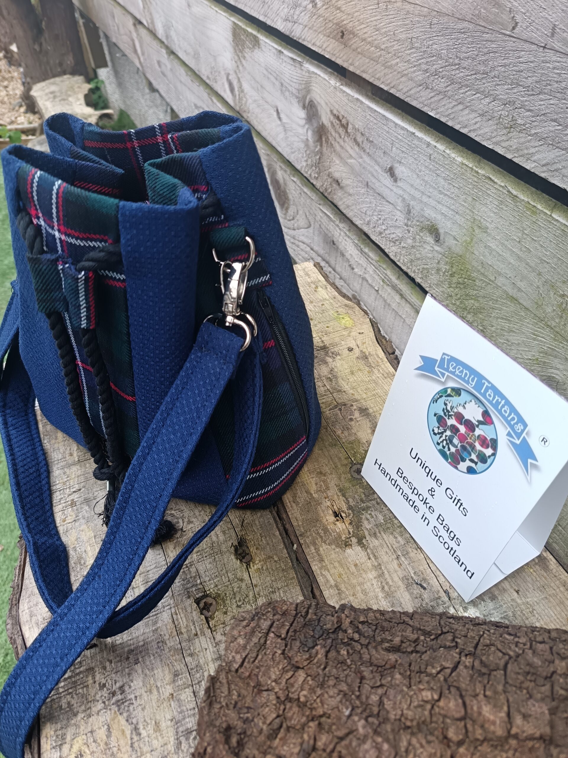 Tartan Duffle Bag - Image 8